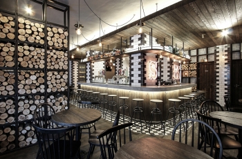 Cask 215 bar, Šiauliai